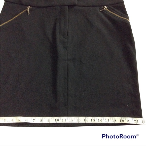 BLACK SKIRT - Picture 9 of 11